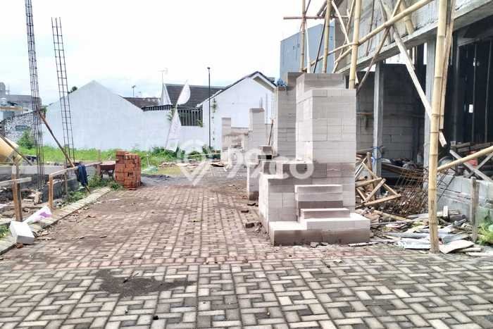Dijual Rumah Kost di Tunggulwulung, Malang, 10 KT, 10 KM, Bangunan 130m2 Dijual Rumah Kost di Tunggulwulung, Malang, 10 KT, 10 KM, Bangunan 130m2