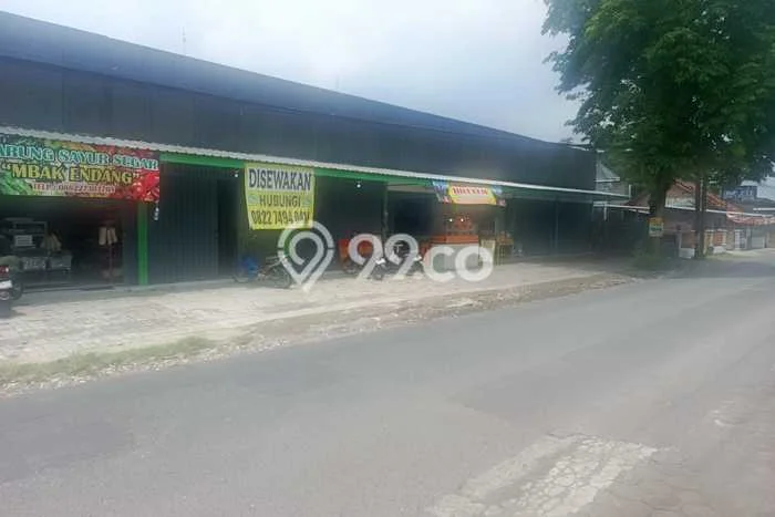 Area Strategis! Disewakan Ruko Lokasi Ngemplak, Sleman Cocok untuk Bisnis Area Strategis! Disewakan Ruko Lokasi Ngemplak, Sleman Cocok untuk Bisnis