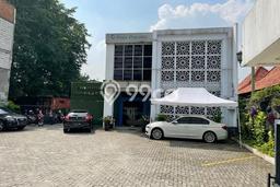 Kantor Dijual di Jakarta Timur LT 954m2 & LB 390m2 Lokasi Terbaik! Kantor Dijual di Jakarta Timur LT 954m2 & LB 390m2 Lokasi Terbaik!