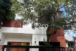 For Sale Rumah 2 Kamar Lokasi Ideal Bagus dan Strategis di Pesanggrahan For Sale Rumah 2 Kamar Lokasi Ideal Bagus dan Strategis di Pesanggrahan