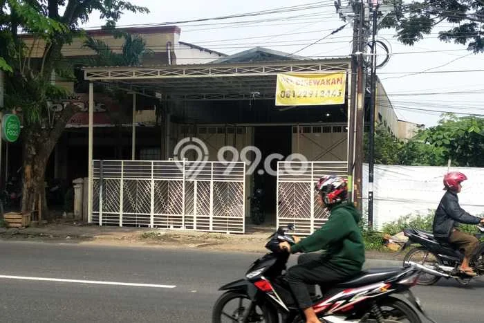 Unit Gudang Dijual di Pedurungan Semarang 500m2 Unit Gudang Dijual di Pedurungan Semarang 500m2