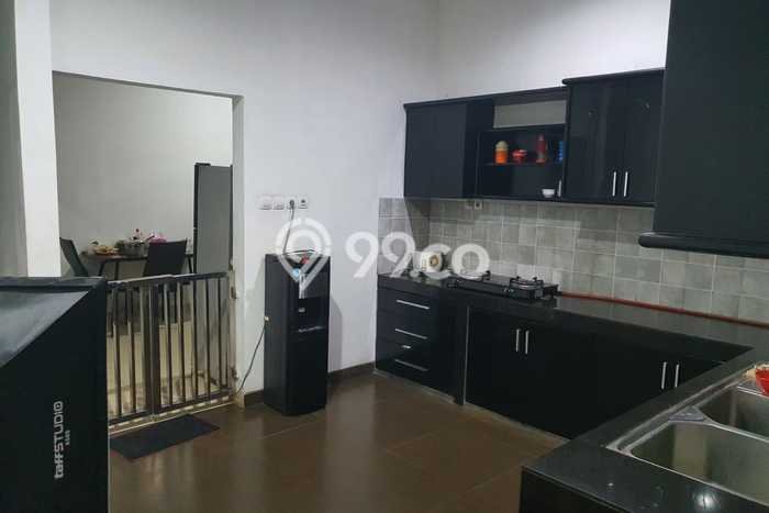 Hunian Mewah Dijual LT 294m2 di Semarang Barat, Semarang Hunian Mewah Dijual LT 294m2 di Semarang Barat, Semarang