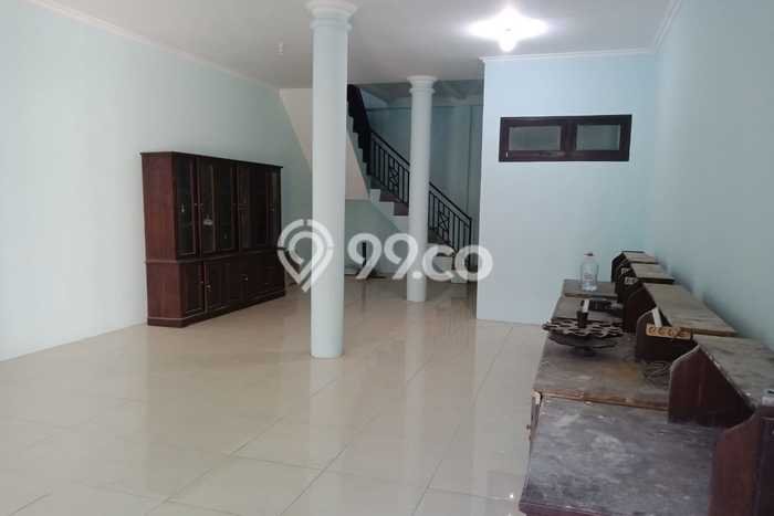 Ruko Bagus LT 96m2 LB 170m2 Dijual di Banyumanik Semarang Ruko Bagus LT 96m2 LB 170m2 Dijual di Banyumanik Semarang