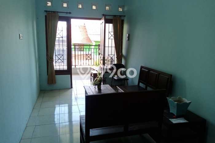 Ruko Bagus LT 96m2 LB 170m2 Dijual di Banyumanik Semarang Ruko Bagus LT 96m2 LB 170m2 Dijual di Banyumanik Semarang