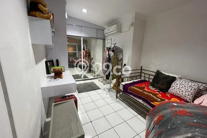 Dijual Cepat Rumah Bagus Siap Huni LB 100m2 di Legok, Tangerang Dijual Cepat Rumah Bagus Siap Huni LB 100m2 di Legok, Tangerang