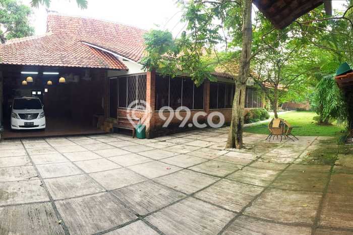 Ready to Use! Luxury House LT 2057m2 Desain Elegan di Cinangka Ready to Use! Luxury House LT 2057m2 Desain Elegan di Cinangka