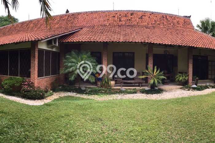 Ready to Use! Luxury House LT 2057m2 Desain Elegan di Cinangka Ready to Use! Luxury House LT 2057m2 Desain Elegan di Cinangka