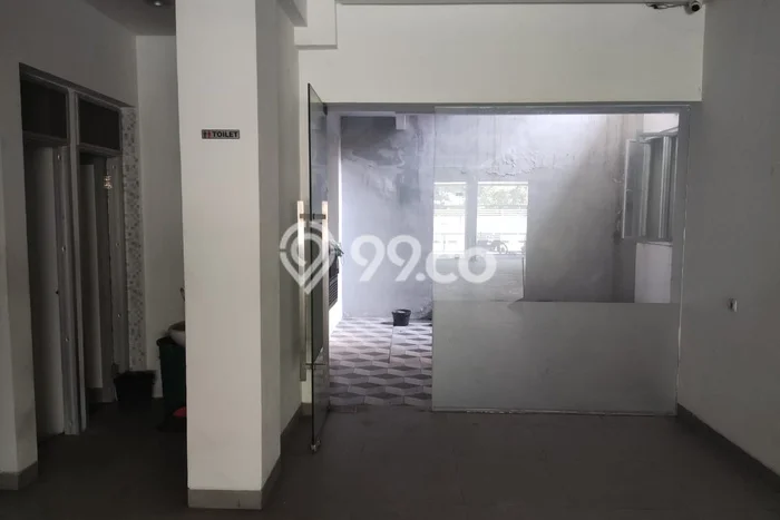 Unit Komersial Disewakan di Surabaya Area Strategis Harga Kompetitif Unit Komersial Disewakan di Surabaya Area Strategis Harga Kompetitif