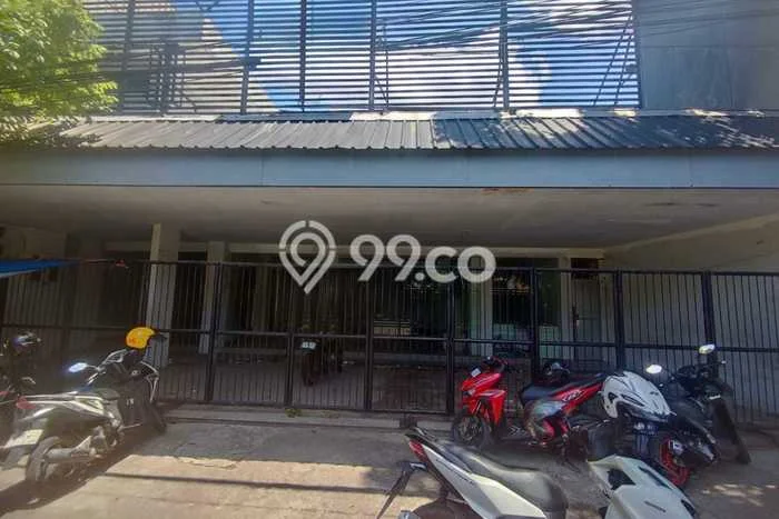 Unit Komersial Disewakan di Surabaya Area Strategis Harga Kompetitif Unit Komersial Disewakan di Surabaya Area Strategis Harga Kompetitif
