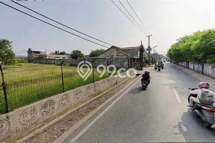 Tanah Strategis Disewakan di Karang Tengah Tangerang Seluas 3700m2 Tanah Strategis Disewakan di Karang Tengah Tangerang Seluas 3700m2