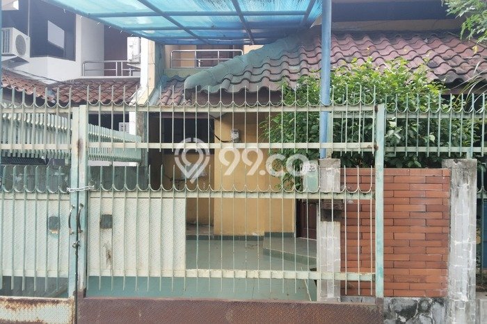 Hunian Mewah Siap Huni LT 208m2 di Grogol Petamburan, Jakarta Barat Hunian Mewah Siap Huni LT 208m2 di Grogol Petamburan, Jakarta Barat