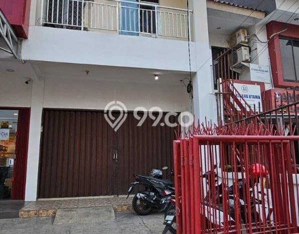 Ruko Disewakan di Area Ramai Duren Sawit, Jakarta Timur Ruko Disewakan di Area Ramai Duren Sawit, Jakarta Timur