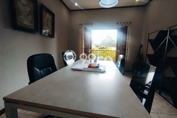 Dijual Rumah Premium dengan Fasilitas Sekitar Lengkap di Bekasi Utara, Bekasi Dijual Rumah Premium dengan Fasilitas Sekitar Lengkap di Bekasi Utara, Bekasi
