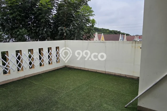 Rumah Luas Asri 5 KT Siap Pakai di Lippo Karawaci Tangerang Rumah Luas Asri 5 KT Siap Pakai di Lippo Karawaci Tangerang