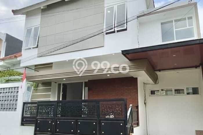 Rumah Modern 4 KT di Tasikmadu Malang Full Furnished Rumah Modern 4 KT di Tasikmadu Malang Full Furnished