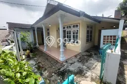 Hunian Mewah Siap Huni LT 129m2 di Pakis, Malang Hunian Mewah Siap Huni LT 129m2 di Pakis, Malang