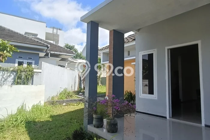 For Sale Rumah 3 Kamar Lokasi Strategis Bagus dan Strategis di Karangploso For Sale Rumah 3 Kamar Lokasi Strategis Bagus dan Strategis di Karangploso