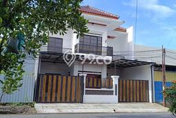 Dijual Cepat Rumah Strategis LT 187m2 LB 320m2 di Malang Cocok untuk Hunian Dijual Cepat Rumah Strategis LT 187m2 LB 320m2 di Malang Cocok untuk Hunian