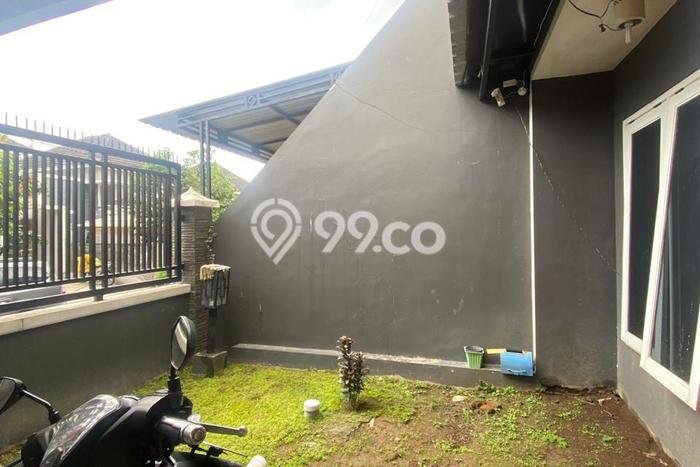 Rumah Minimalis 8 Kamar LT 140m2 di Tasikmadu Rumah Minimalis 8 Kamar LT 140m2 di Tasikmadu