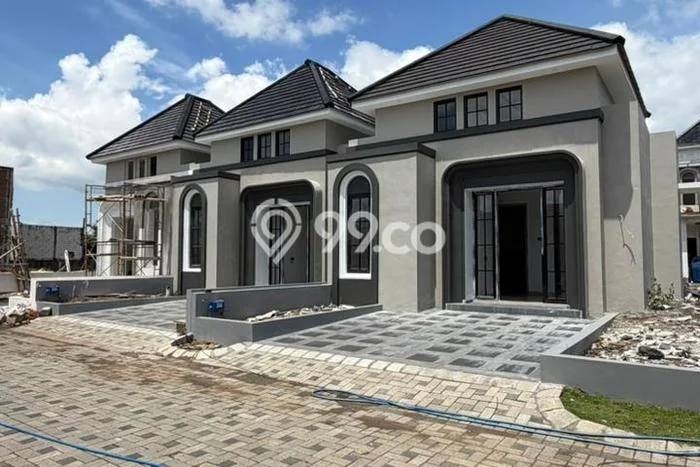 Rumah Minimalis 2 Kamar LT 70m2 di Bandulan Rumah Minimalis 2 Kamar LT 70m2 di Bandulan