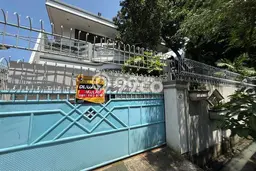 For Sale! Luxury House LT 487m2 Desain Elegan di Gunung Sahari For Sale! Luxury House LT 487m2 Desain Elegan di Gunung Sahari