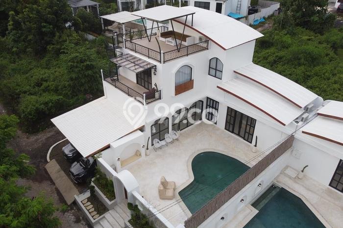 Vila Terawat Kawasan , Area 300m2m², Lingkungan Asri dan aman Vila Terawat Kawasan , Area 300m2m², Lingkungan Asri dan aman