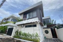 For Sale! Luxury House LT 135m2 Desain Elegan di canggu For Sale! Luxury House LT 135m2 Desain Elegan di canggu