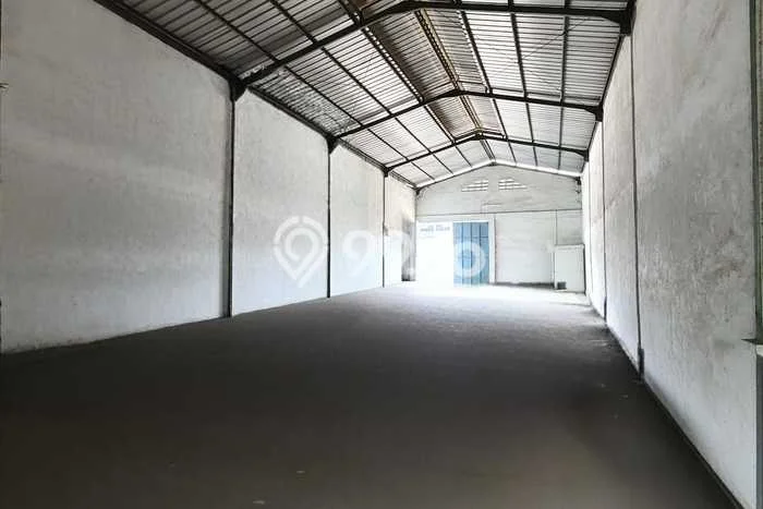 FOR RENT! Gudang di Dadap Cocok untuk Bisnis 300m2 FOR RENT! Gudang di Dadap Cocok untuk Bisnis 300m2