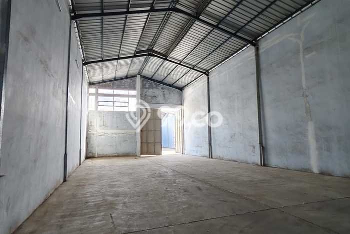 Unit Gudang Disewakan di Dadap di Area Ramai & Strategis Unit Gudang Disewakan di Dadap di Area Ramai & Strategis