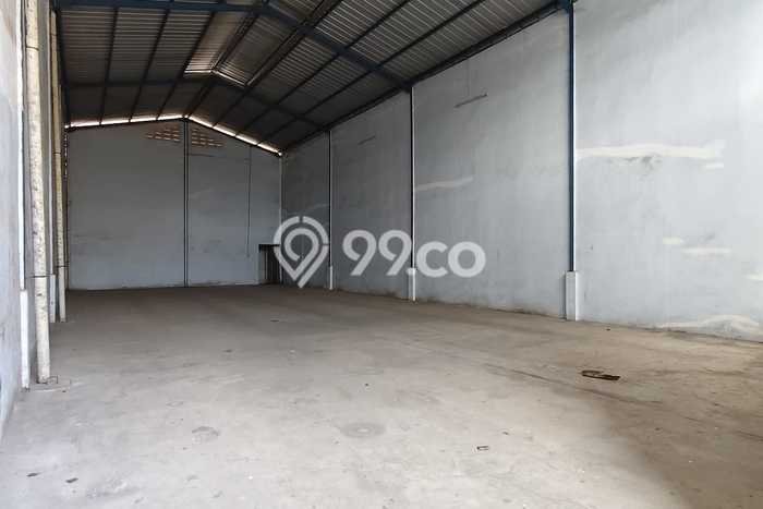 Unit Gudang Disewakan di Dadap di Area Ramai & Strategis Unit Gudang Disewakan di Dadap di Area Ramai & Strategis