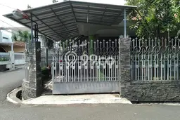Jual Rumah Luas Elegan Dengan View Eksklusif di Buah Batu, Bandung Jual Rumah Luas Elegan Dengan View Eksklusif di Buah Batu, Bandung