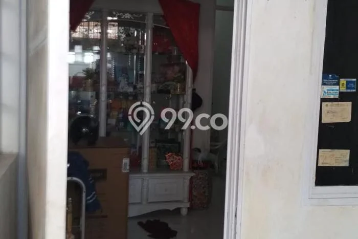 Rumah Mewah LB 140m2 Siap Huni Desain Elegan di Sariwangi, Bandung Rumah Mewah LB 140m2 Siap Huni Desain Elegan di Sariwangi, Bandung