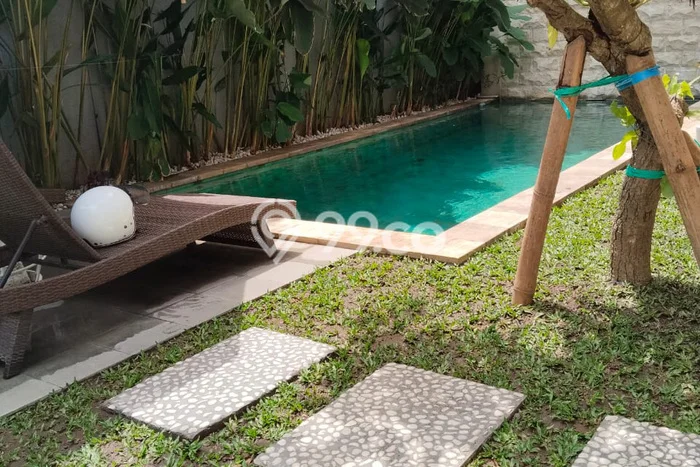 Vila Kawasan , Area 270m2m², Akses ke transportasi publik Vila Kawasan , Area 270m2m², Akses ke transportasi publik
