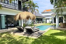 LOKASI TERBAIK! Vila Kawasan , Ukuran 1000m2m², Kawasan Asri dan aman LOKASI TERBAIK! Vila Kawasan , Ukuran 1000m2m², Kawasan Asri dan aman