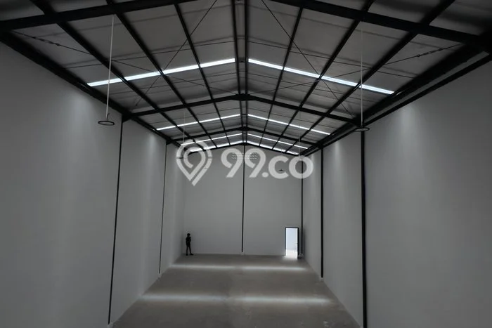 Unit Gudang disewakan di Legok Tangerang dengan LT 430m2 / LB 330m2 Unit Gudang disewakan di Legok Tangerang dengan LT 430m2 / LB 330m2