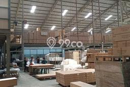 Area Ramai! Gudang Dijual di Waru untuk Bisnis Luas Bangunan 6431m2 Area Ramai! Gudang Dijual di Waru untuk Bisnis Luas Bangunan 6431m2
