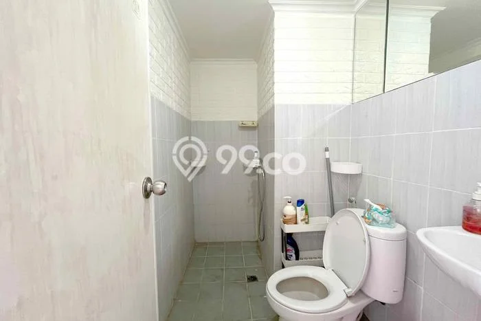 Jarang Ada! Unit Apartemen Hemat di Mulyorejo, Surabaya 2 Kamar Tidur dan 1 Kamar Mandi Jarang Ada! Unit Apartemen Hemat di Mulyorejo, Surabaya 2 Kamar Tidur dan 1 Kamar Mandi