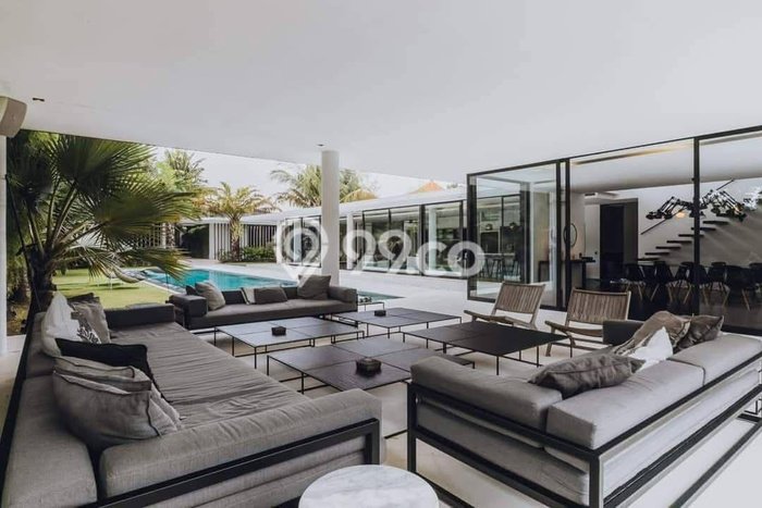 HOT DEAL! Vila di , Luas 1600m2m², Lokasi Prima HOT DEAL! Vila di , Luas 1600m2m², Lokasi Prima