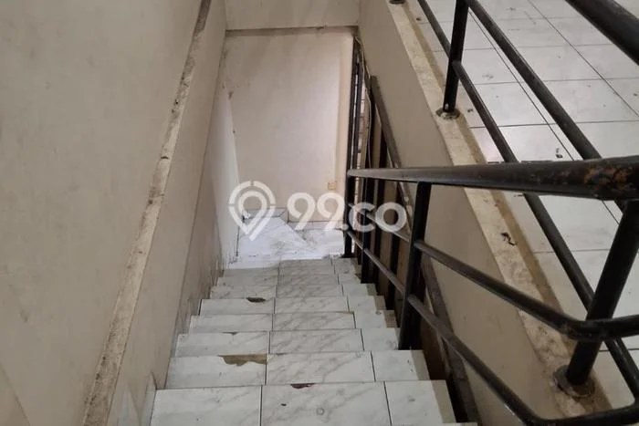 Area Ramai! Ruko Dijual di Cengkareng untuk Bisnis Luas Bangunan 0m2 Area Ramai! Ruko Dijual di Cengkareng untuk Bisnis Luas Bangunan 0m2
