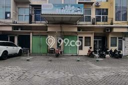 Ruko Dijual di Jakarta Barat LT 120m2 & LB 360m2 Lokasi Terbaik! Ruko Dijual di Jakarta Barat LT 120m2 & LB 360m2 Lokasi Terbaik!