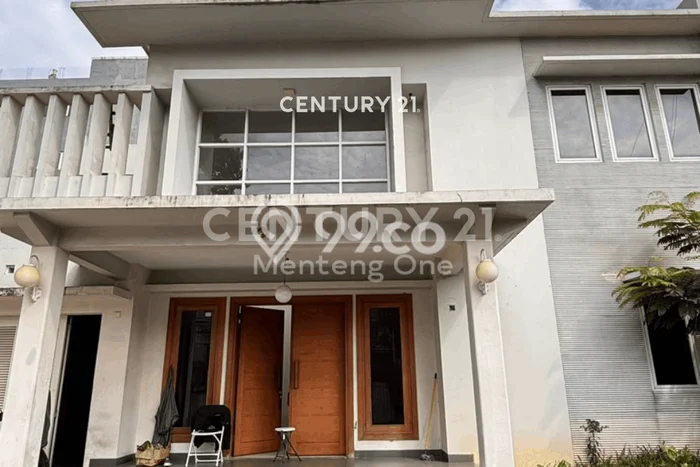 Rumah sewa siap pakai 4 Kamar Tidur di Setiabudi, Jakarta Selatan Rumah sewa siap pakai 4 Kamar Tidur di Setiabudi, Jakarta Selatan