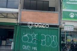 Unit Ruko disewakan di Ciputat Tangerang Selatan dengan LT 100m2 / LB 300m2 Unit Ruko disewakan di Ciputat Tangerang Selatan dengan LT 100m2 / LB 300m2