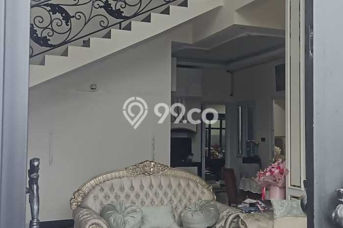 Rumah Luxury Modern Tanpa Renovasi di Bandung Kota Bandung Rumah Luxury Modern Tanpa Renovasi di Bandung Kota Bandung