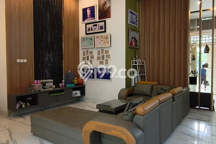 Ready to Use! Luxury House LT 365m2 Desain Modern di Petir Ready to Use! Luxury House LT 365m2 Desain Modern di Petir