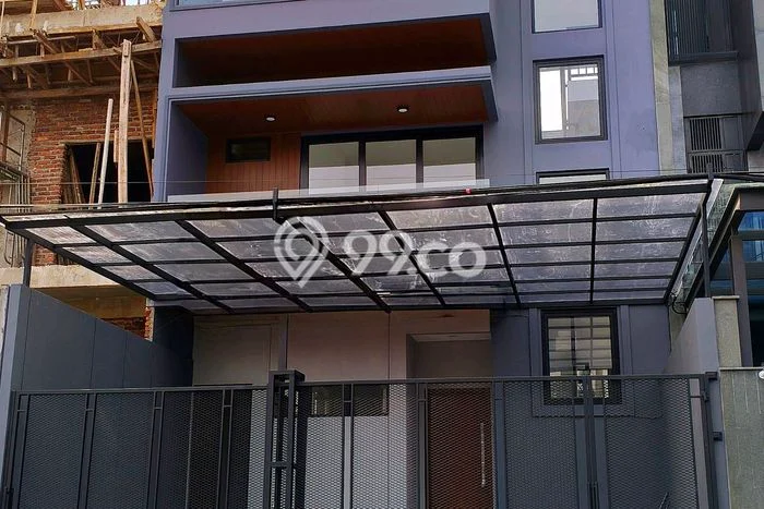 Jual Rumah Luas Elegan Dengan View Eksklusif di Kedoya, Jakarta Barat Jual Rumah Luas Elegan Dengan View Eksklusif di Kedoya, Jakarta Barat