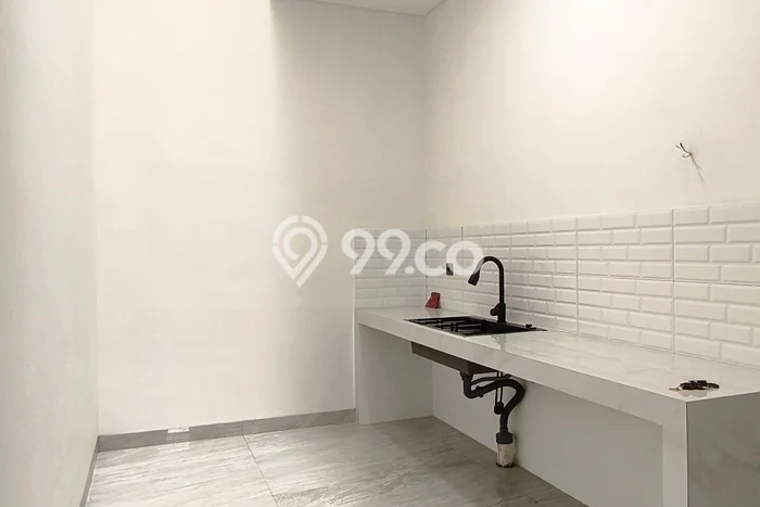 Jual Rumah Luas Elegan Dengan View Eksklusif di Kedoya, Jakarta Barat Jual Rumah Luas Elegan Dengan View Eksklusif di Kedoya, Jakarta Barat