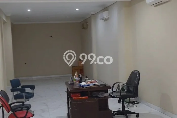 Tersedia Ruko Bisnis di Semarang Tengah Semarang Harga Sewa Menarik Bisa Nego Tersedia Ruko Bisnis di Semarang Tengah Semarang Harga Sewa Menarik Bisa Nego