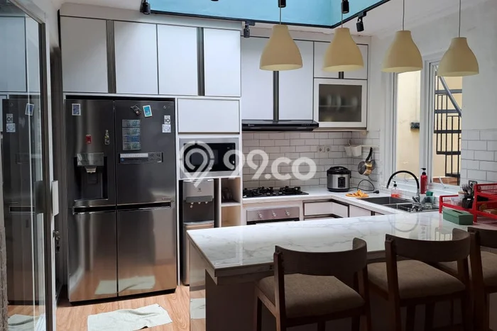 Sewa Rumah Harga Terjangkau di Sleman Yogyakarta Punya 4 Kamar Tidur Sewa Rumah Harga Terjangkau di Sleman Yogyakarta Punya 4 Kamar Tidur