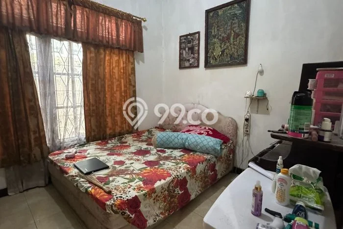 Ready to Use! Premium House LT 392m2 Desain Modern di Maguwoharjo Ready to Use! Premium House LT 392m2 Desain Modern di Maguwoharjo