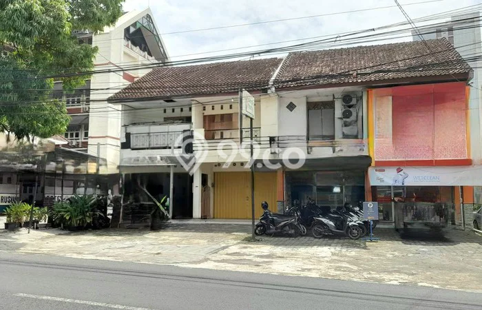 Disewakan Ruko di Pusat Kota Yogyakarta Ramai Strategis Disewakan Ruko di Pusat Kota Yogyakarta Ramai Strategis